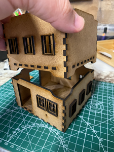 10x10 cm MDF Half-timbered, 3 story town house set - 28mm scale